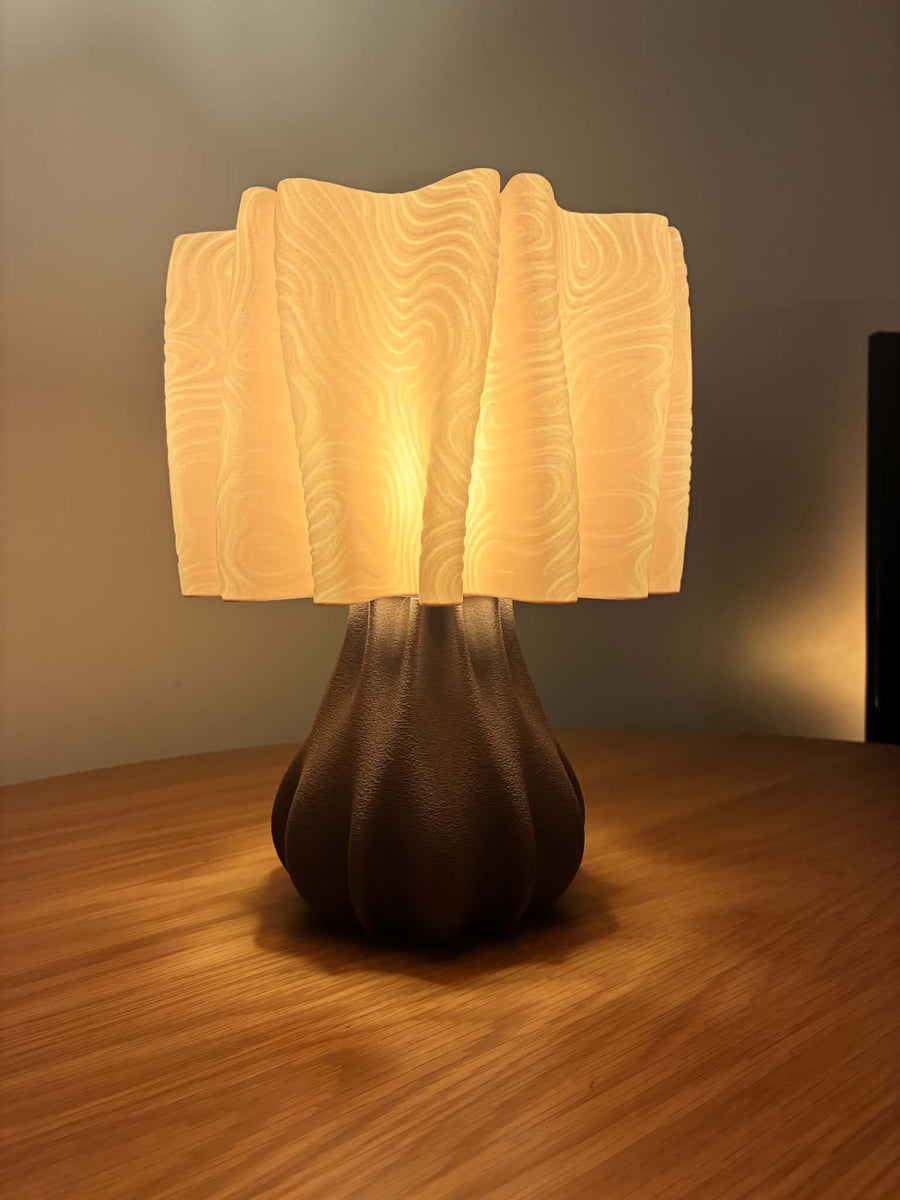 Groovee Lamp in Bone White & Dark Brown